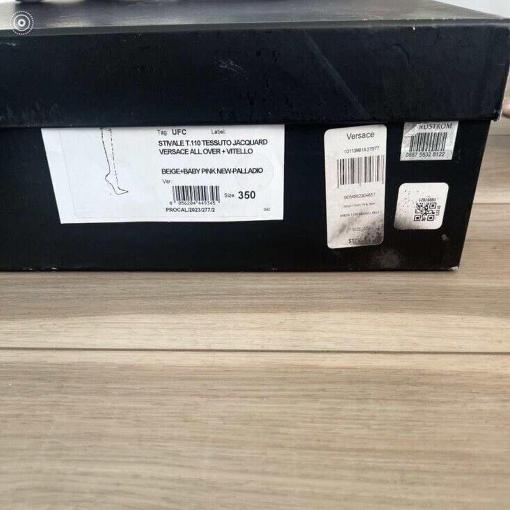 Brand new Versace boots - Picture 5 of 5